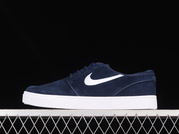 NIKE BLAZER