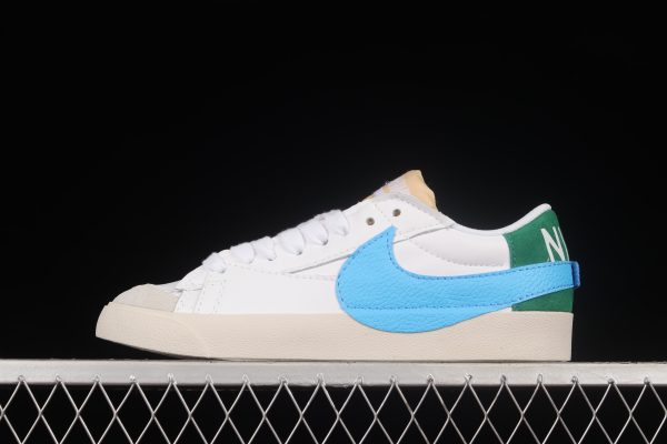 NIKE BLAZER