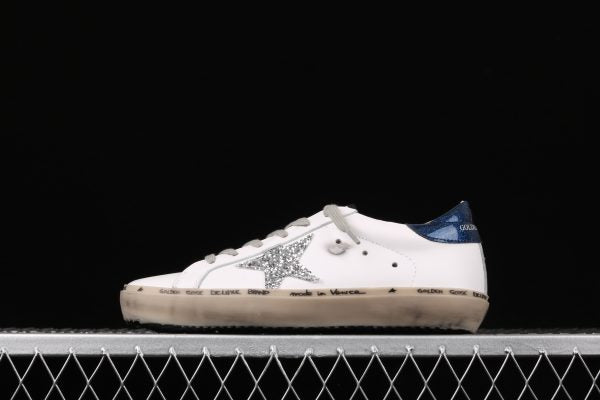 GOLDEN GOOSE